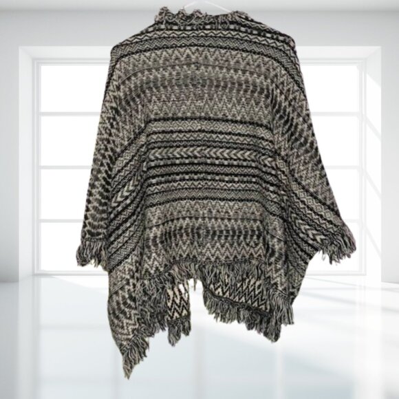 AVALIN Boho Chic Fringe Open Knit Cardigan Sweater Jacket | Black Cream Aztec Ta - Picture 3 of 7